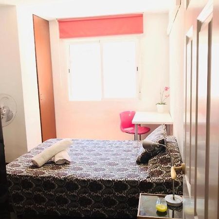 Apartamento En El Centro De Malaga Apartment Exterior photo